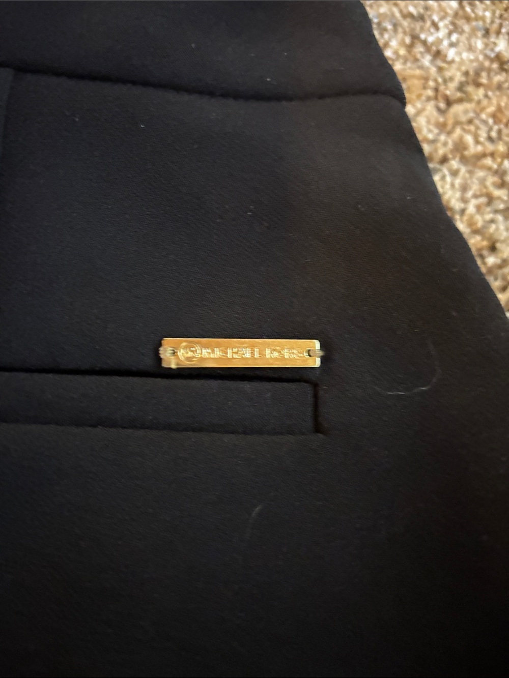 MICHAEL Michael Kors Black High-Rise Pleated Dress Shorts - Picture 7 of 9